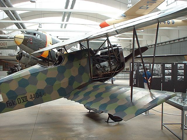 Bild 2 von 44