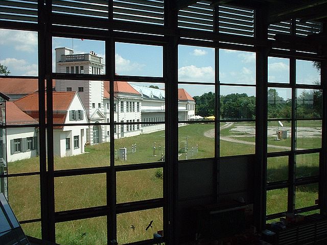 Bild 18 von 44