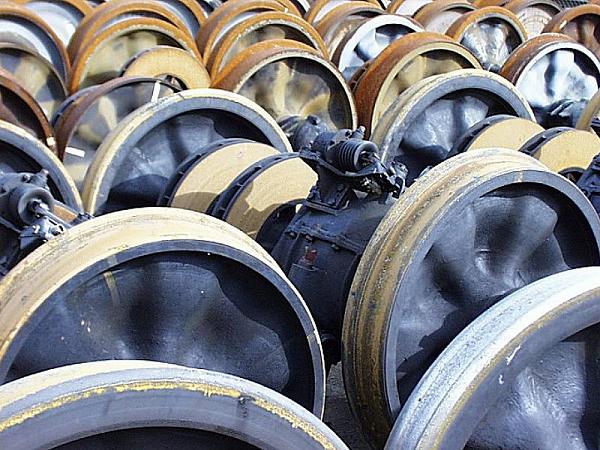 DB-Werk Kassel: ausgebaute Rads&auml;tze